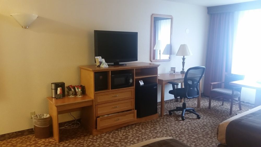 Best Western Plus Mill Creek Inn Сейлем Экстерьер фото